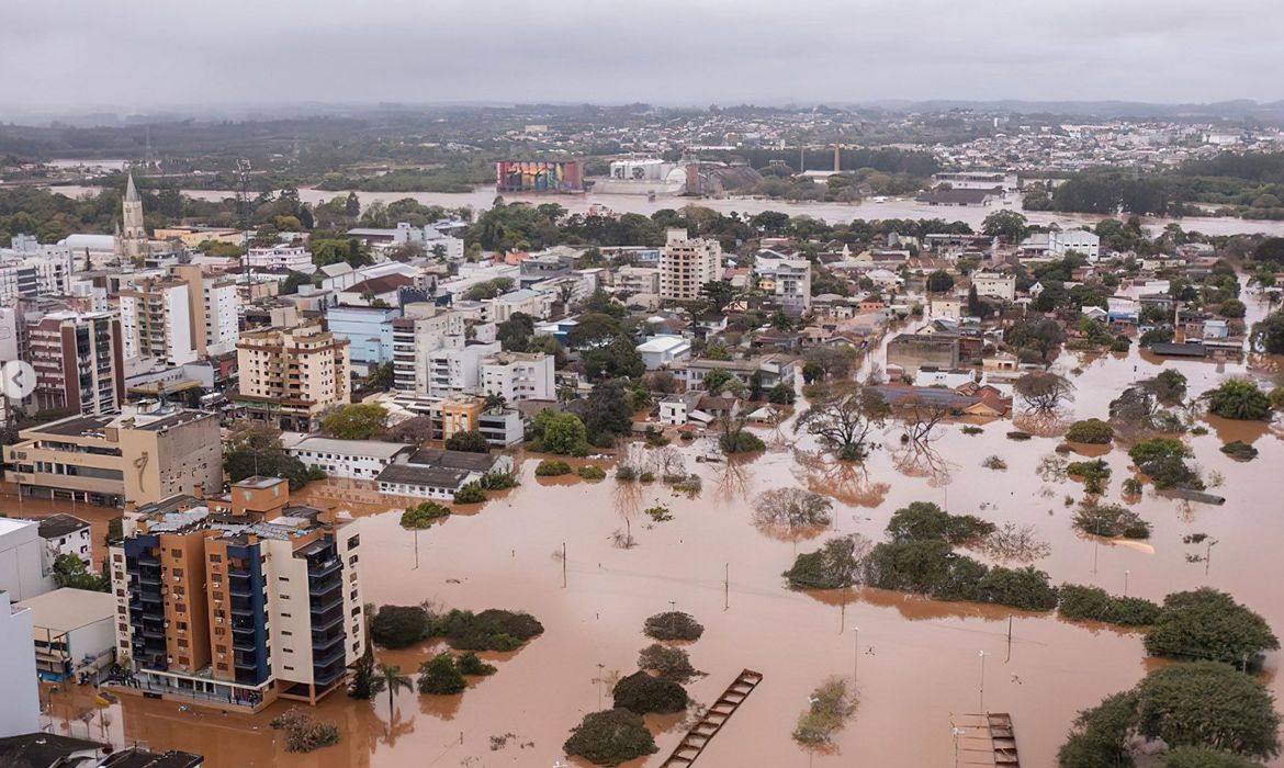 Enchente do Rio Taquari na cidade de Lajeado (RS). Foto: marcelocaumors/Instagram