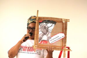 A líder espiritual Pataxó Hã-Hã-Hãe, Maria de Fátima Muniz, morta a tiros em janeiro de 2024, foi lembrada no lançamento do Caderno Conflitos no Campo 2023 | Foto: Osnilda Lima