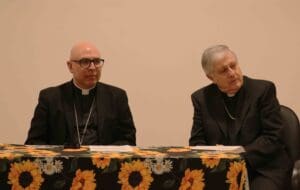 Dom Ricardo Hoepers e dom Giambattista Diquattro